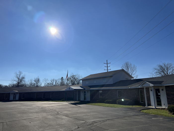 Wolverine Motel - Now Remax Nov 25 0005 (newer photo)